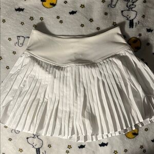 Kimchi Blue White Pleated Circle Skirt
